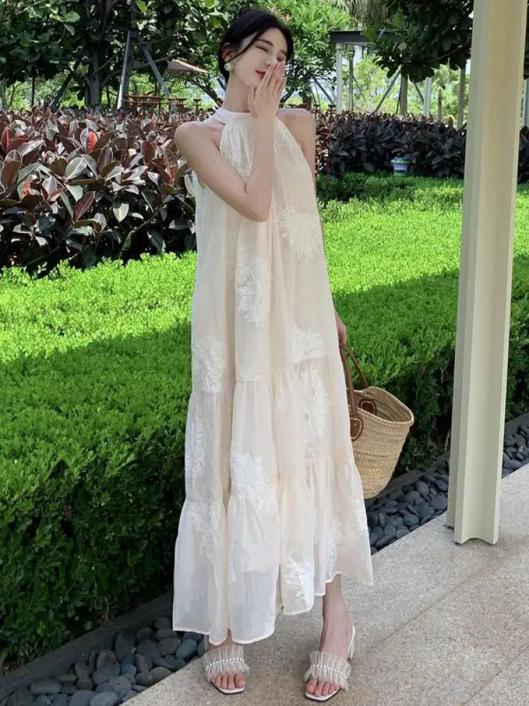 Bonnyshow Summer French Temperament White Bohemian Seaside Resort Style Sexy Loose Hanging Neck Character Sleeveless Mid-length Dress